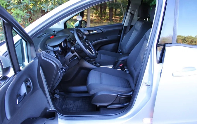Opel Meriva cena 18900 przebieg: 188000, rok produkcji 2011 z Margonin małe 466